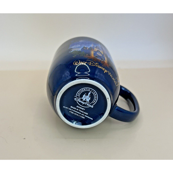 Vintage Walt Disney World 1971 Castle Commemorative Mug Blue Gold Trim #2149 - Picture 6 of 6